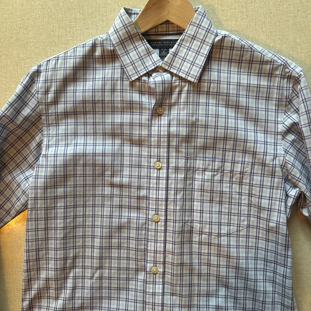 Banana Republic Men's Non-Iron Classic Fit Dress Shirt Size S 14-14.5"